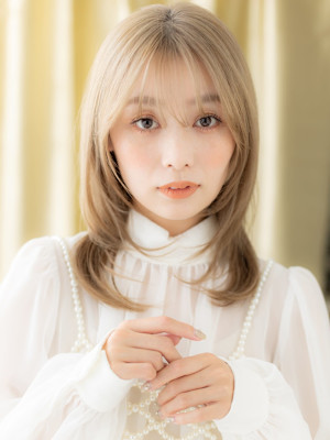 ハイトーンカラー顔周りカットくびれレイヤーウルフ20代30代