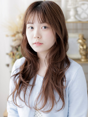 シースルーバングシャギーカットブリーチなしロング　グレージュ