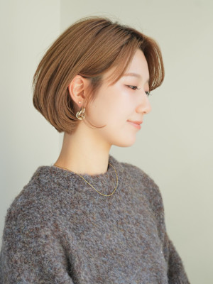 ショート・ボブ/丸顔/前髪あり/絶壁解消/30代/40代