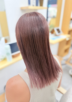 ピンクブラウン