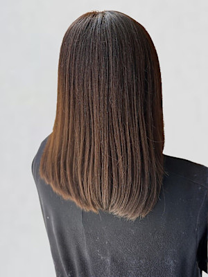 ストレートパーマ アッシュベージュ 透明感カラー 30代