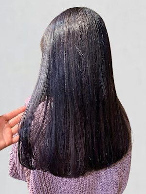 ラベンダーカラー 黒髪 艶髪 セミロング 髪質改善 