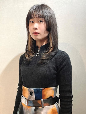 【mizukiI】レイヤー/インナーカラー/髪質改善