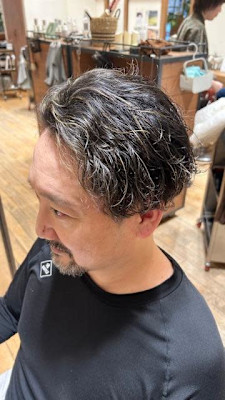 POREPORE　【谷保/国立】白髪ぼかし　メンズ