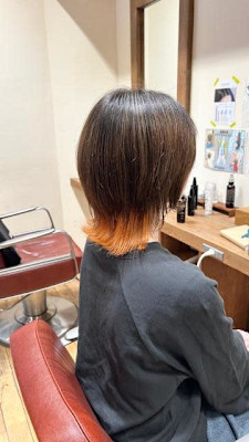 POREPORE　【谷保/国立】アクセントカラー　ウルフ