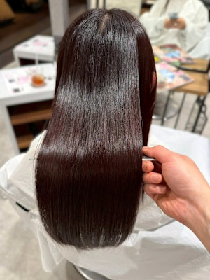 髪質改善 艶髪 10代 20代 縮毛矯正 ダークブラウン 