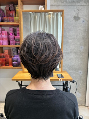 ◇大人40代50代60代ショートボブ丸みショート白髪ぼかし