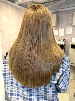 《高橋亜美》ブラウンベージュ/ダブルカラー/大宮