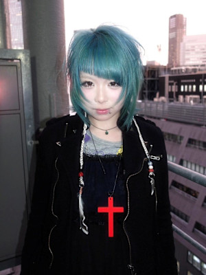 シャギーレイヤー ショートレイヤー ノクティスカット