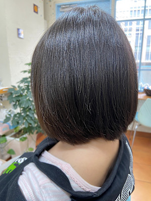 ナチュラルボブ 丸みシルエット／ツヤ感／キッズカット