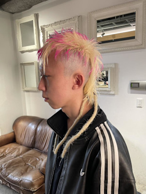 デザインカラーカット モヒカンスタイル