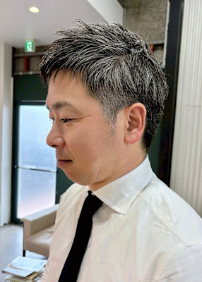 刈り上げ大人ビジネスショート