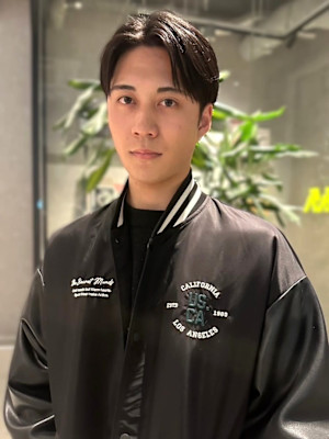 センターパート 韓国ヘア 爽やか マッシュ メンズショート