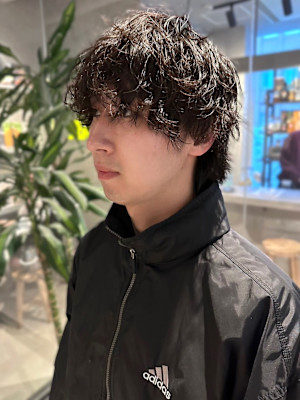 ツイスパ　マッシュ　無造作パーマ　ツーブロック　20代30代