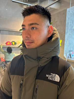 20代30代　メンズショート　爽やか　ツーブロック　アップバ