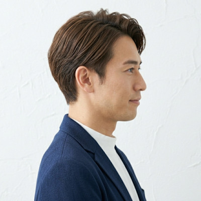 【清潔感】大人の爽やかアップバングショート