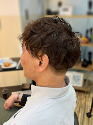 メンズ　ツーブロックパーマ