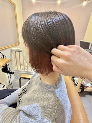 イヤリングカラー