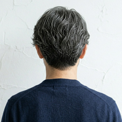 【都会派】洗練されたセンターパート×波巻パーマ