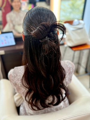 カチモリハーフアップスタイル