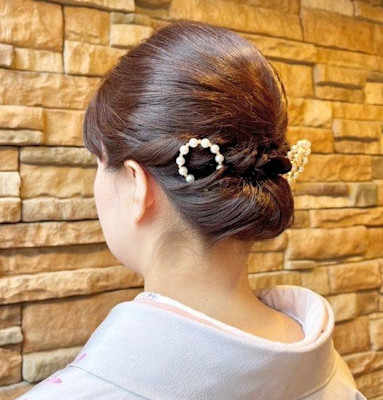 入学式シンプルシニヨン