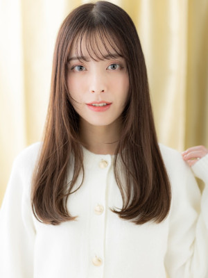 ミルクティーベージュ顔周りカットレイヤーロング30代40代