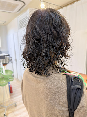 【morio成増 セリザワ】スパイラルパーマ　セミロング