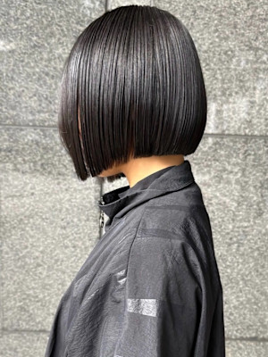 切りっぱなしボブ 前髪カット 髪質改善トリートメント 黒髪 