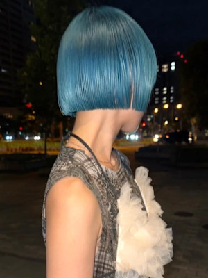 ワンレンボブ ハイトーン ダブルカラー ブルーカラー 