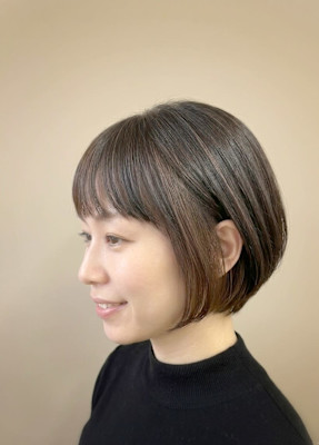 ピアスカラー風白髪ぼかし☆内側をめくると気になる白髪に