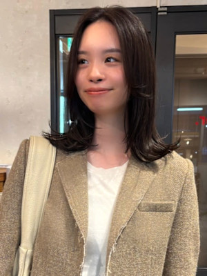 外ハネボブ 20代 髪質改善 顔周りレイヤー ダークブラウン