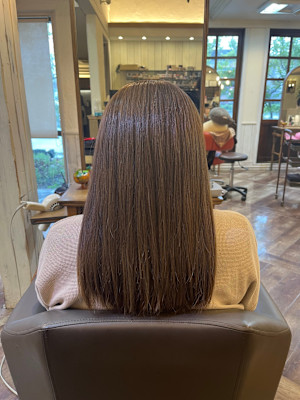 ブリーチなしベージュ