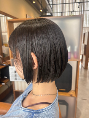 ストレートミニボブ