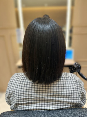 【髪質改善ストレート】伊勢原で叶える艶髪
