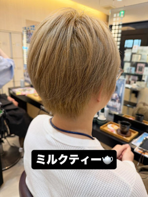 レディースショートヘアダブルカラーミルクティー