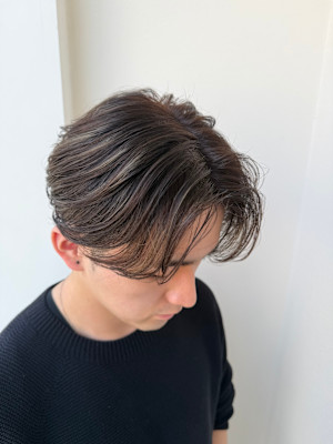 メンズセンターパート