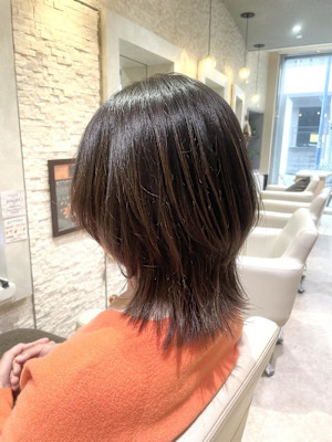 軽さと透け感のウルフスタイル