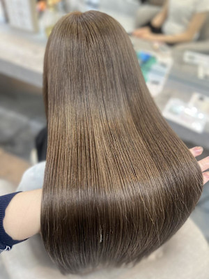 ハッシュカット/顔周りカット/ダークブラウン/シャギーカット