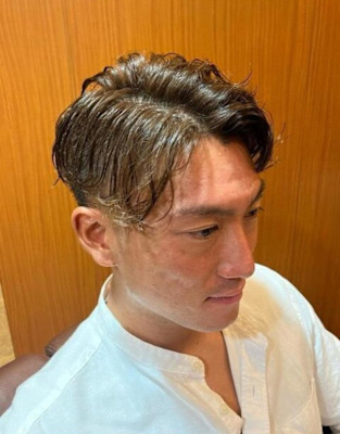 日本橋室町　ビジネスヘア　ウェーブパーマ