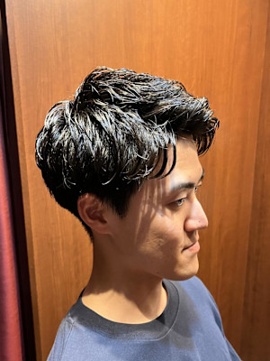 日本橋室町　ナチュラルパーマ　ショートアップバング