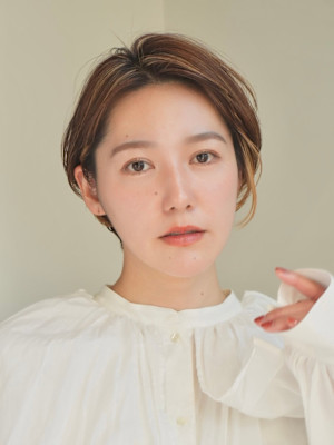 ショート・ボブ/丸顔/前髪あり/絶壁解消/30代/40代