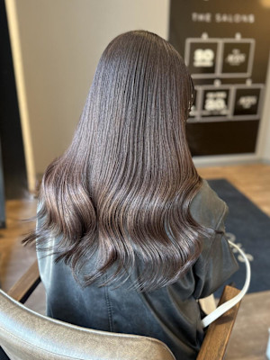 透明感たっぷりのラベンダーブラウン