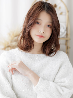 抜け感エアリーパーマブリーチなしレイヤーボブディ　韓国巻きb