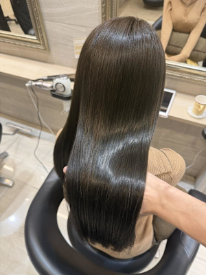 オリーブグレー+髪質改善トリートメント