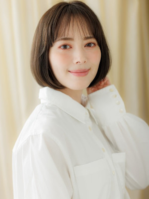 ダークアッシュブラウン大人美人伸ばしかけ丸みボブ30代40代