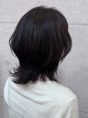 人気◎大人の抜け感ミディアムスタイル