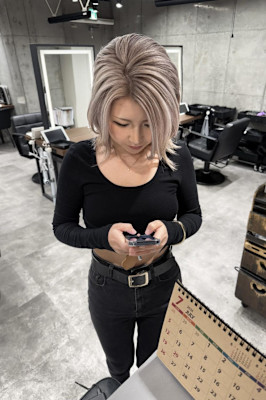 ★ミディアムレイヤー×プラチナシルバーベージュ★