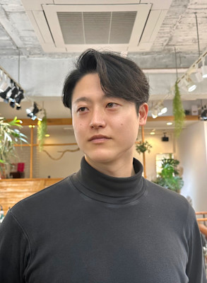 フェザーバック　大人のショートヘア　