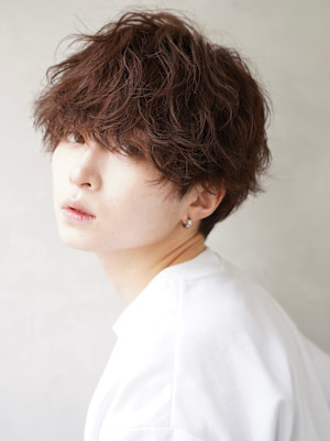 シャドウパーマ