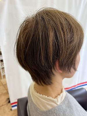 大人可愛いショートボブ